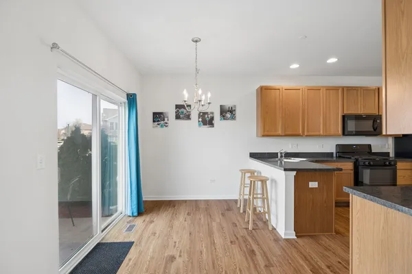 $295,000 | 5171 Monroe Street, Matteson, IL 60443