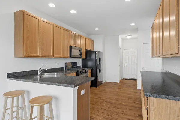 $295,000 | 5171 Monroe Street, Matteson, IL 60443