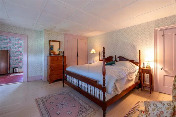 $850,000 | 292-300 Main Road, Islesboro, ME 04848