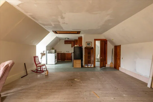 $850,000 | 292-300 Main Road, Islesboro, ME 04848