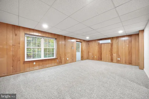 $2,000 | 129 Emery Court, Unit B, Newark, DE 19711