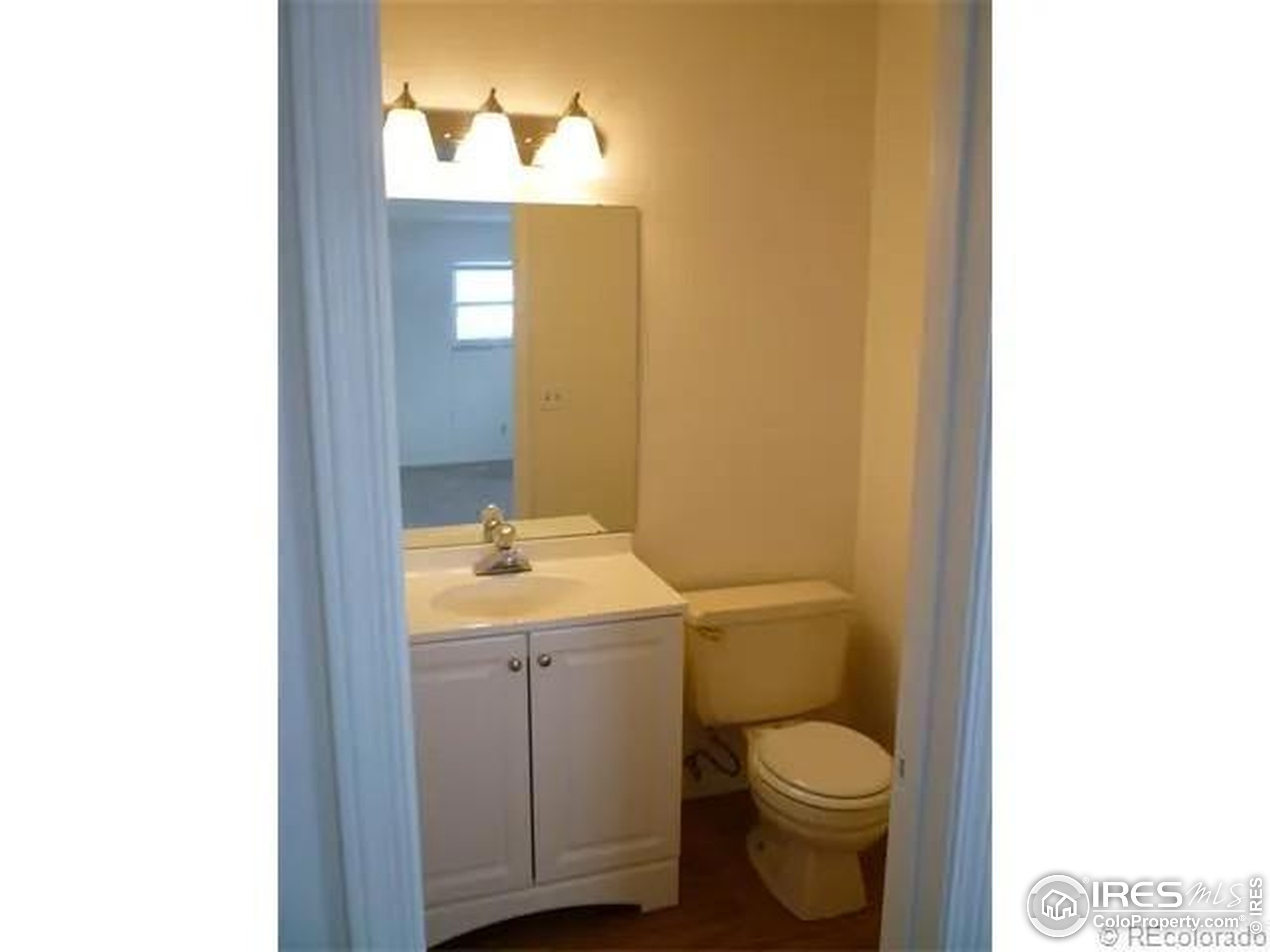 3806-3808 Findlay Lane Longmont, CO 80503 - Photo 7 of 15