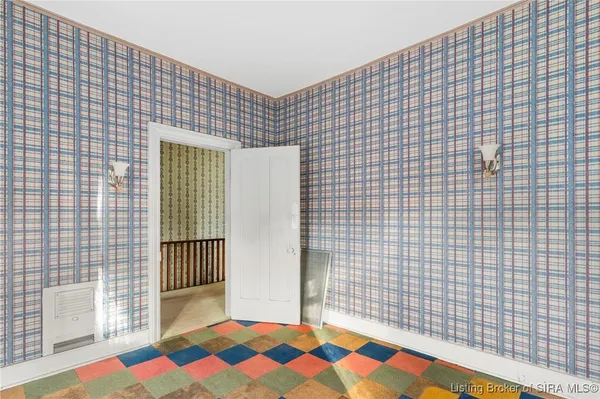 $249,900 | 312 Baltimore Street, Madison, IN 47250