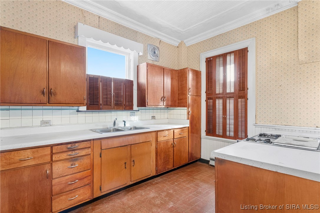 312 Baltimore Street Madison, IN 47250 - Photo 6 of 27 Kitchen