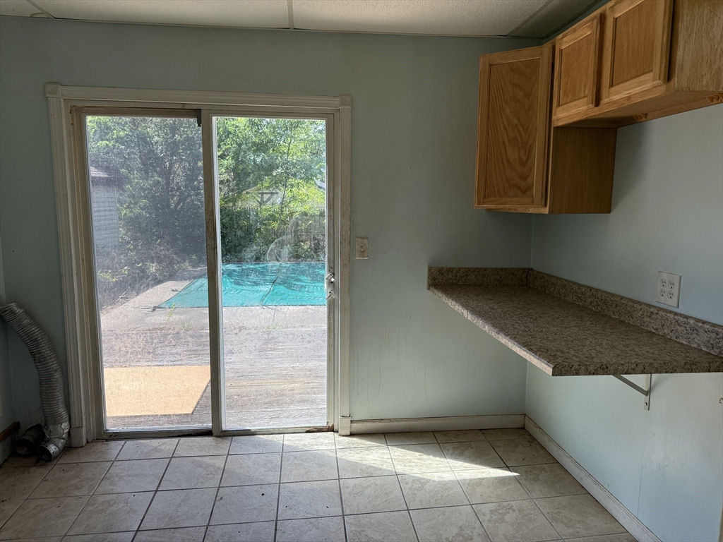 38 Elm Street Warren, MA 01083 - Photo 18 of 34 a view of an empty room with a window