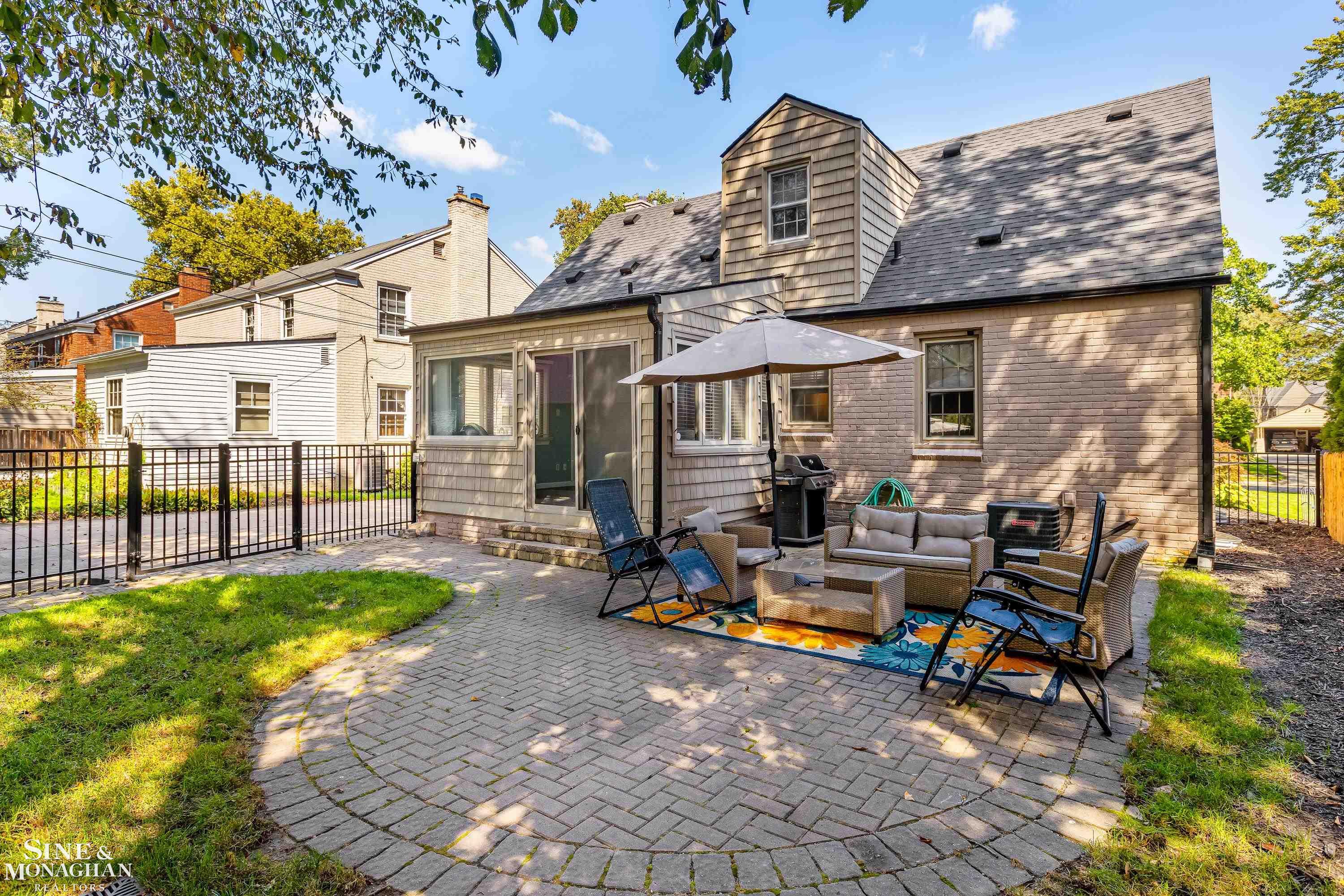 1535 Fairholme Road Grosse Pointe, MI 48236 - Photo 34 of 43 50160597-94346650-6DF3-4655-9ED1-29F0B7145AB5.JPG
