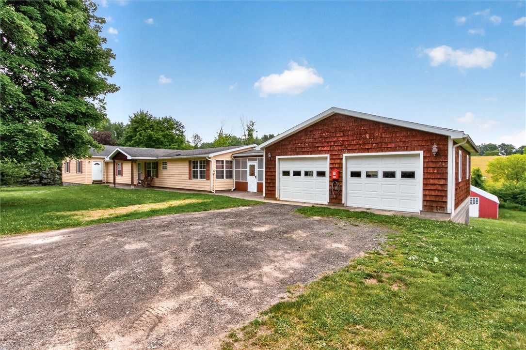 2060 Van Auken Road Arcadia, NY 14513 - Photo 1 of 50 front right