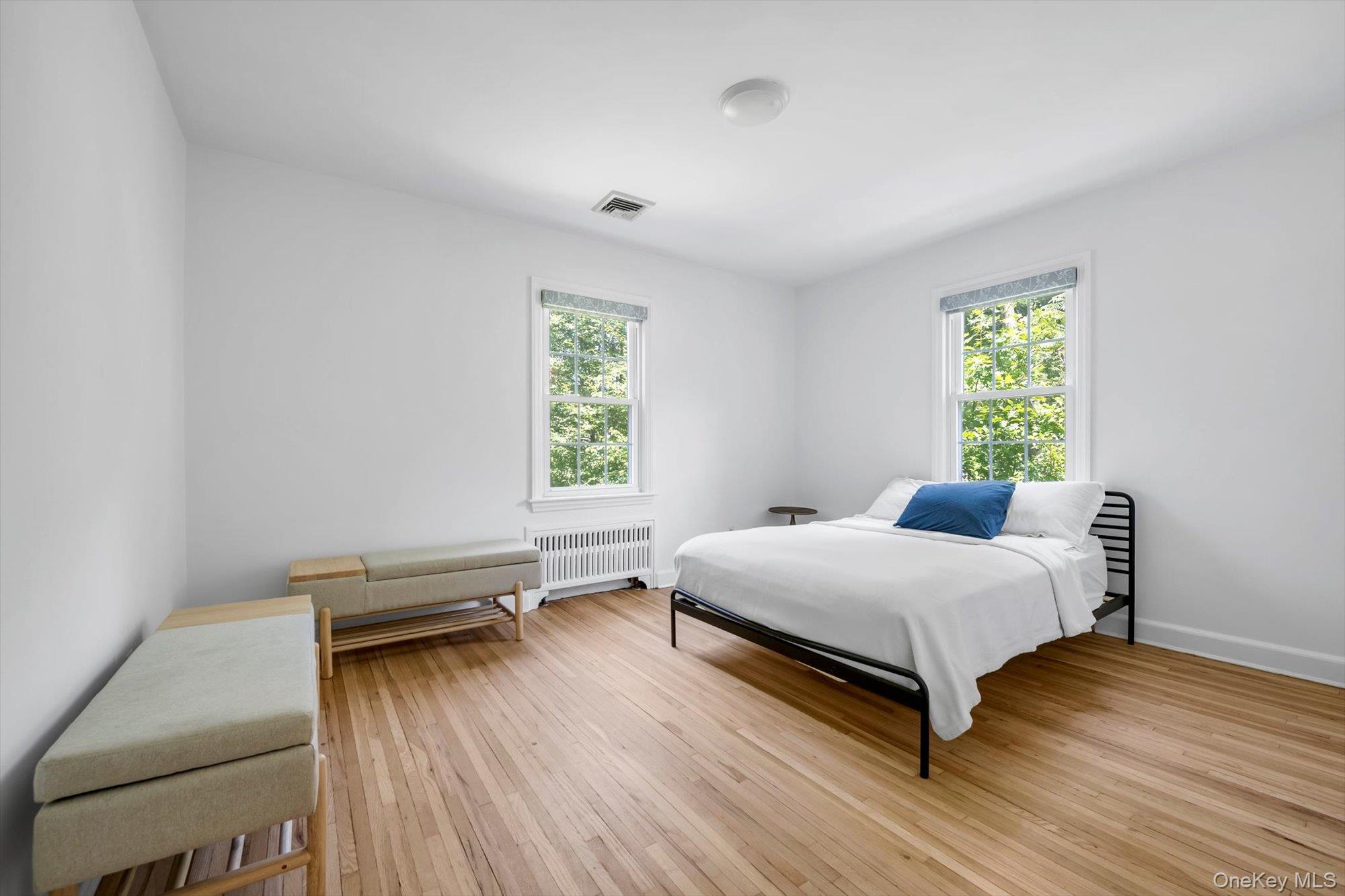 22 Harbor Road Port Washington, NY 11050 - Photo 10 of 22 Bedroom 1 - First Floor