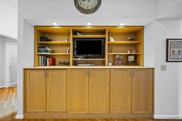 $389,000 | 216 Naramore Drive, Batavia City, NY 14020