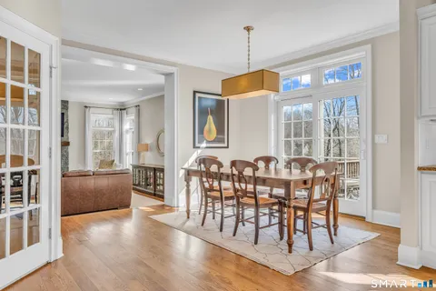 $1,150,000 | 2 Somerset Lane, Newtown, CT 06482
