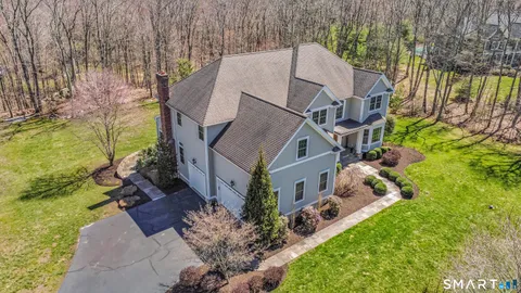 $1,150,000 | 2 Somerset Lane, Newtown, CT 06482
