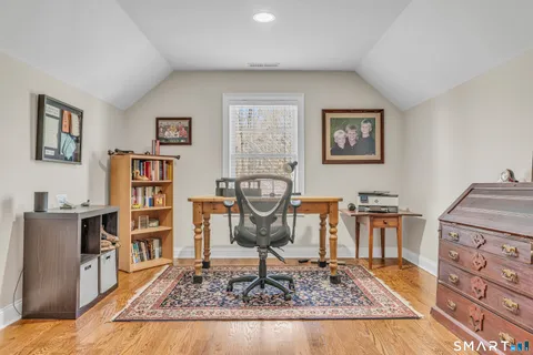 $1,150,000 | 2 Somerset Lane, Newtown, CT 06482