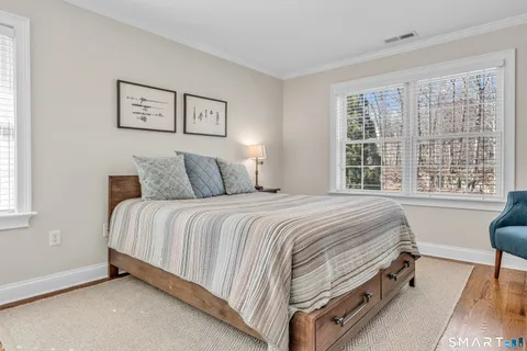 $1,150,000 | 2 Somerset Lane, Newtown, CT 06482