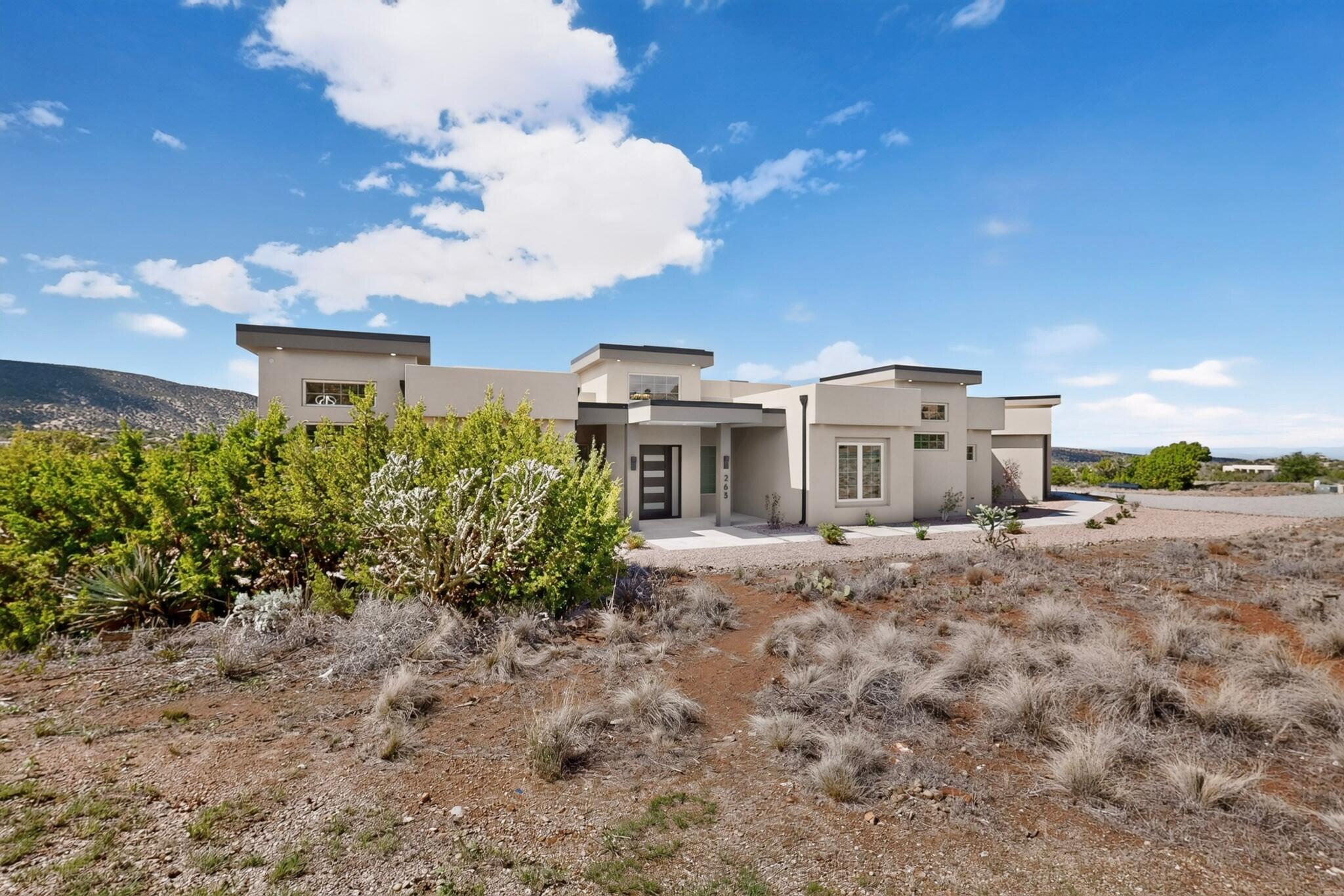 263 Diamond Tail Road Placitas, NM 87043 - Photo 10 of 73 Gallery Image 10