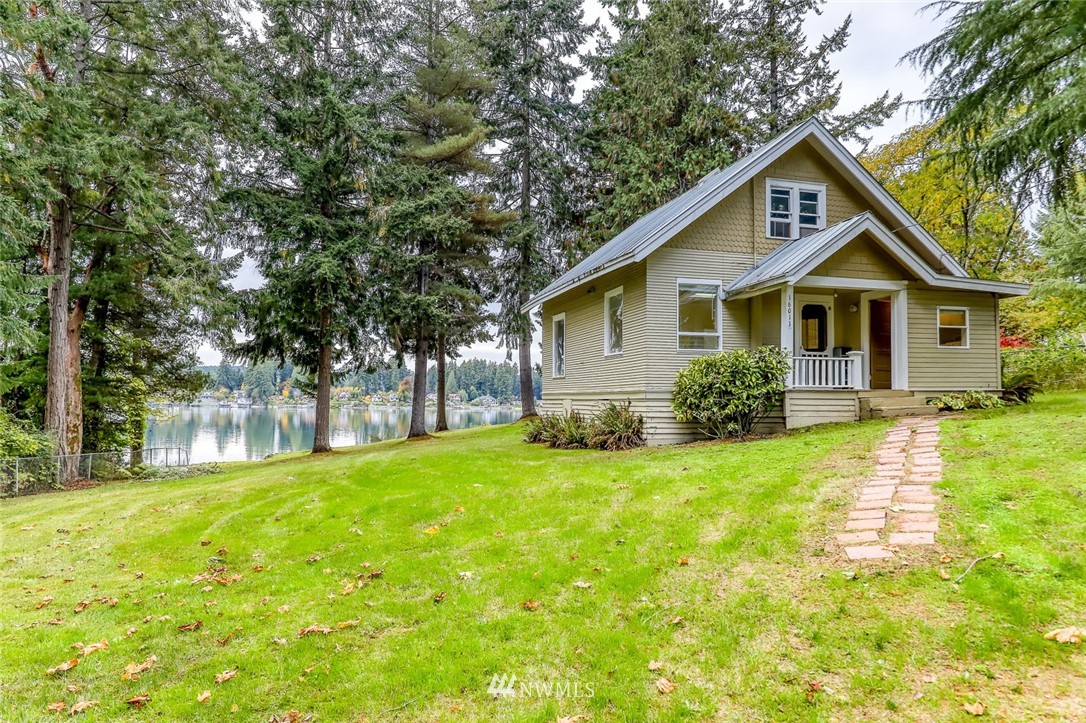 16011 Norum Road Northeast Poulsbo, WA 98370 - Photo 9 of 26 Gallery Image 9