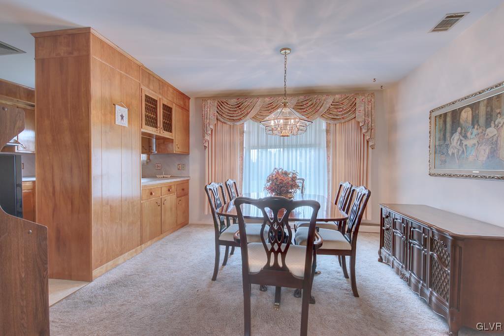 3214 South Ruch Street Whitehall, PA 18052 - Photo 7 of 34 Gallery Image 7