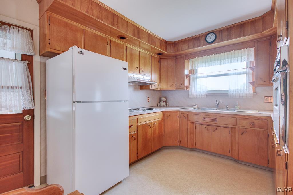 3214 South Ruch Street Whitehall, PA 18052 - Photo 9 of 34 Gallery Image 9