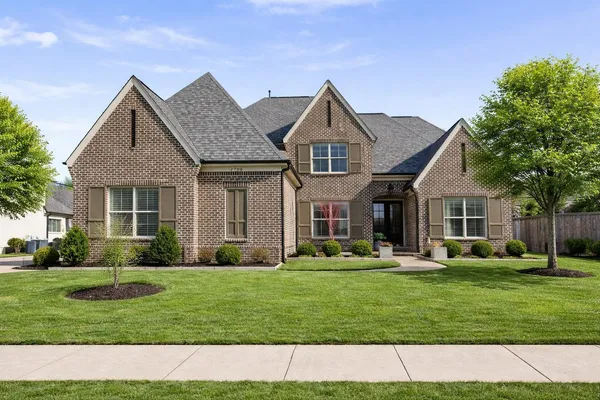 $867,000 | 4728 Magnolia Park Circle East, Collierville, TN 38017