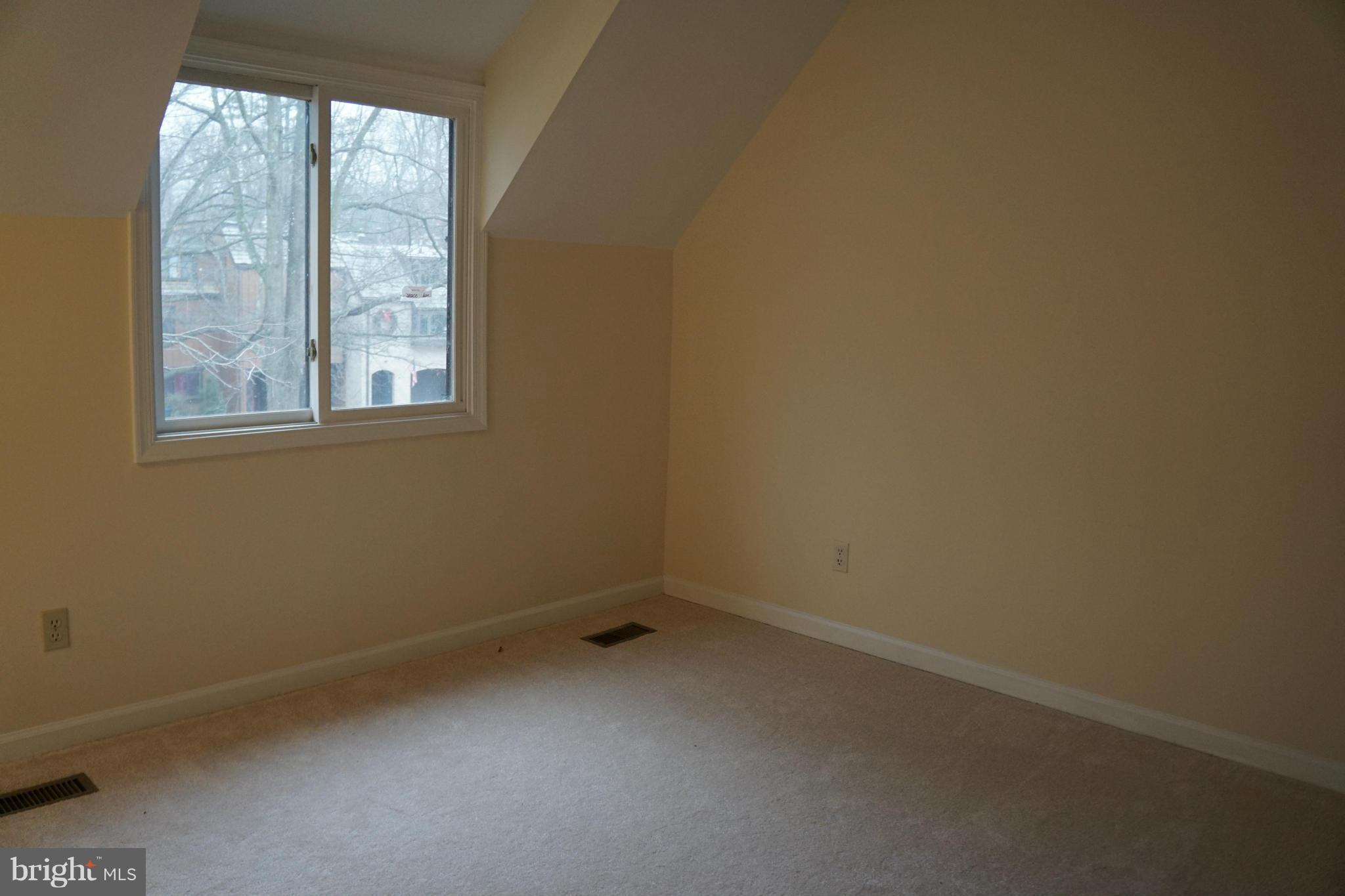1616 Park Overlook Drive Reston, VA 20190 - Photo 9 of 17 Bedroom
