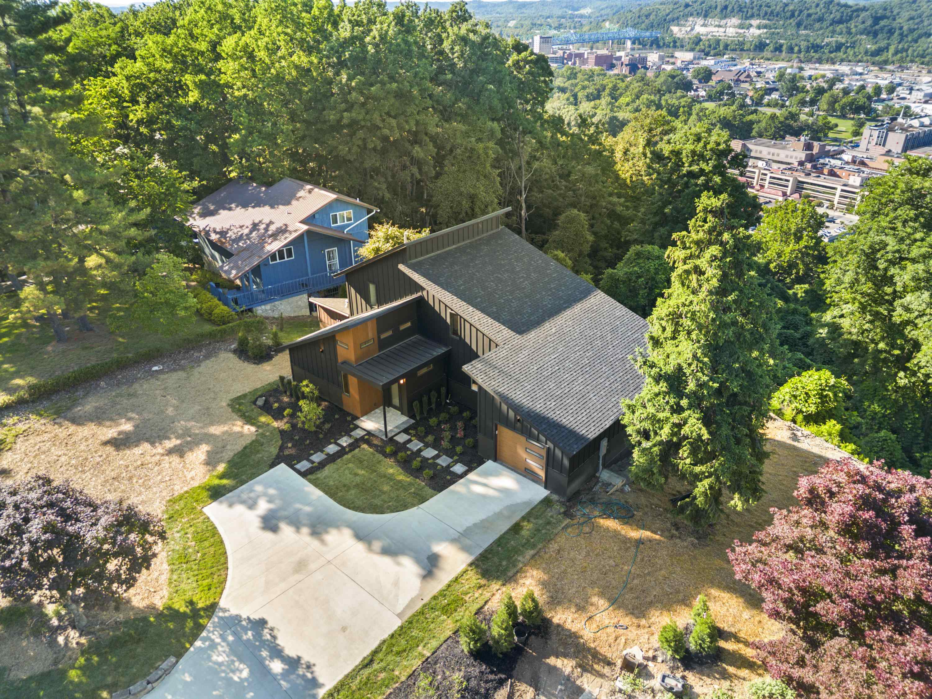 2315 Hillcrest Road Ashland, KY 41101 - Photo 8 of 49