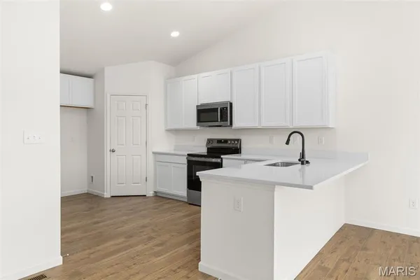 $321,824 | 2203 Clover Lane, Rolla, MO 65401