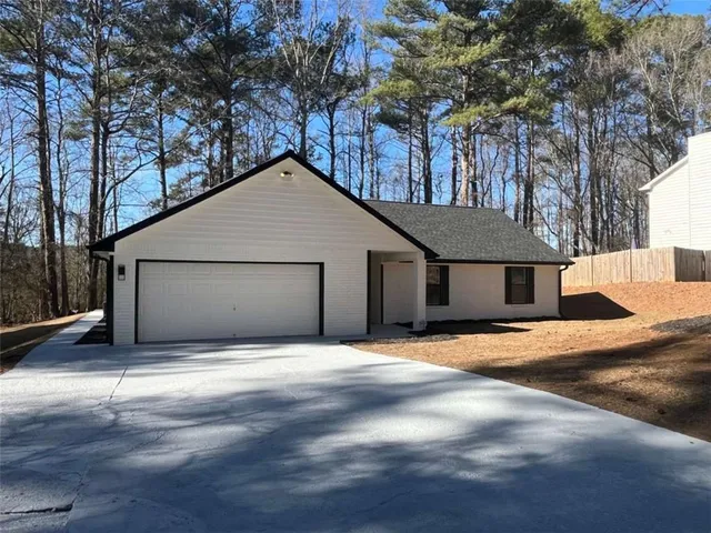 $259,000 | 8869 Habersham Drive, Jonesboro, GA 30238