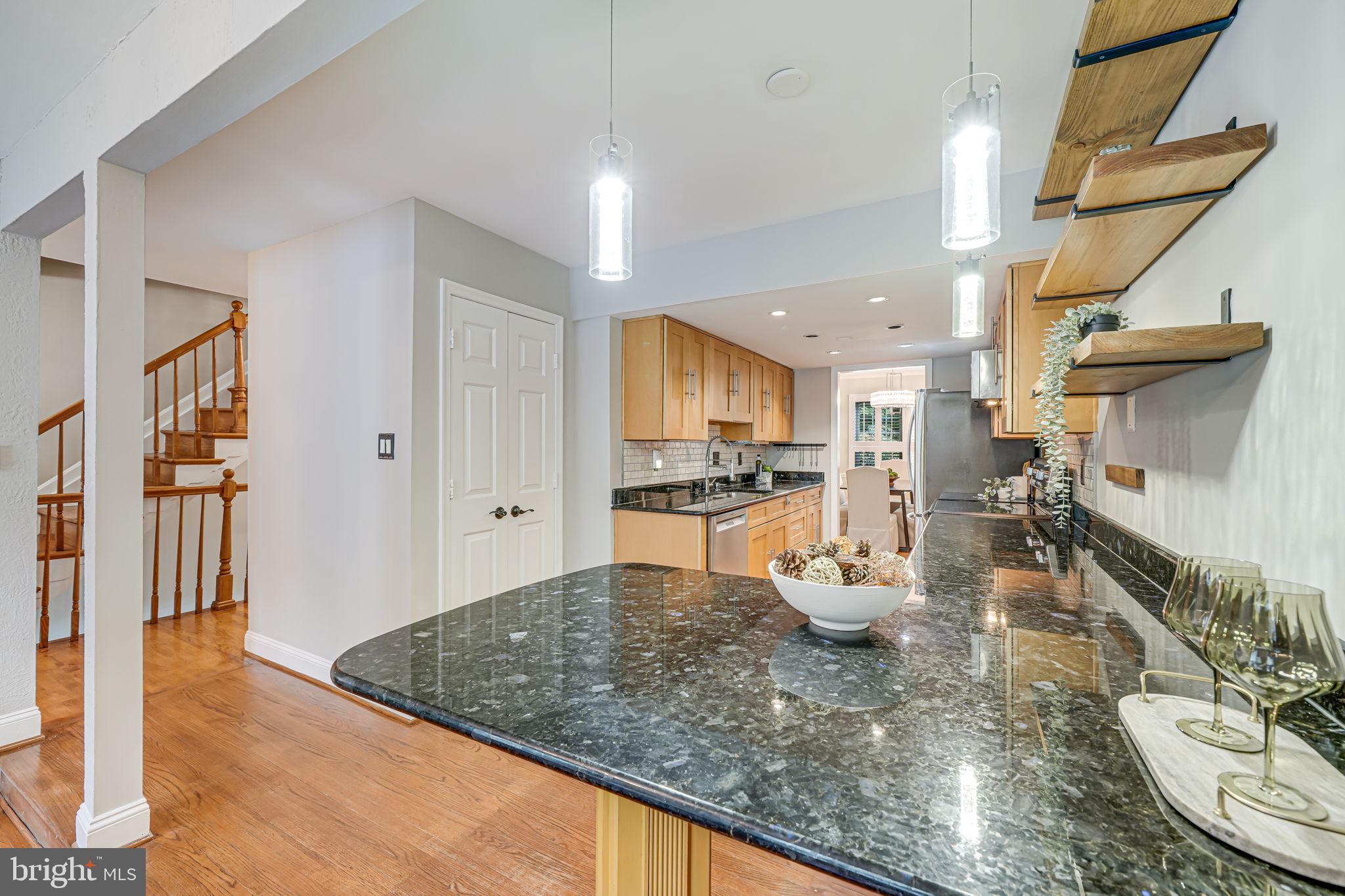 7242 Greentree Road Bethesda, MD 20817 - Photo 12 of 41 Kitchen