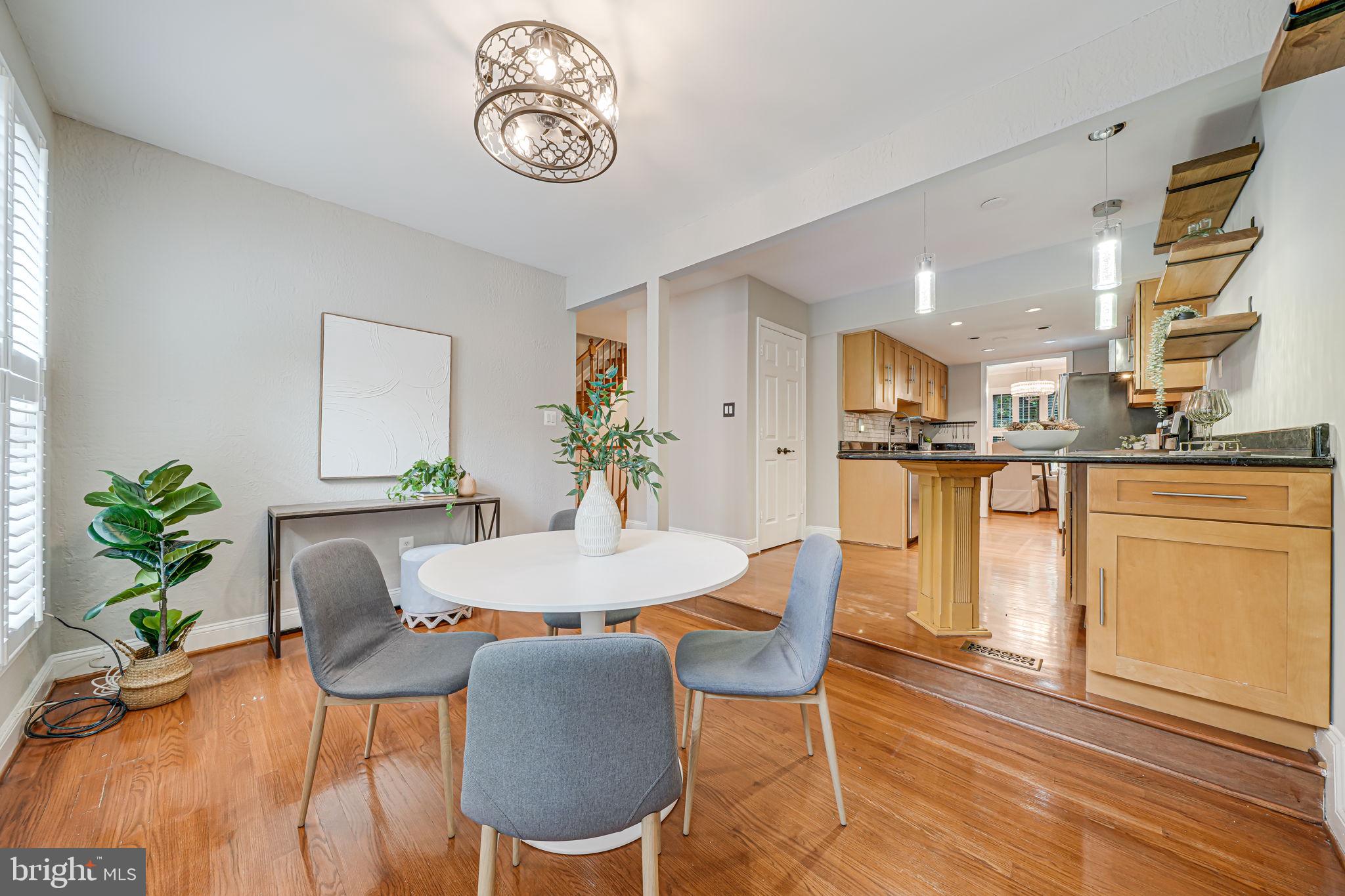 7242 Greentree Road Bethesda, MD 20817 - Photo 13 of 41 Breakfast Area