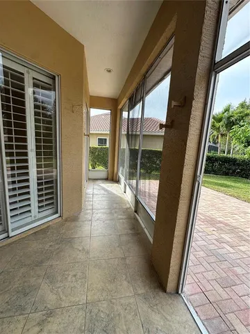 $4,900 | 7729 Aralia Way, Seminole, FL 33777