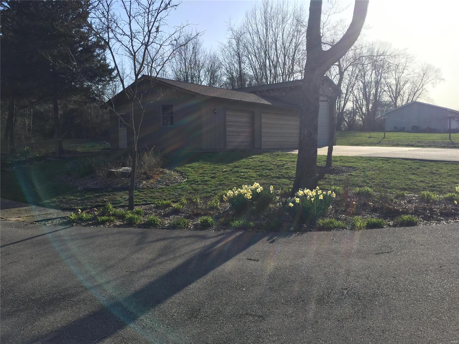 3 Spring Court O'Fallon, MO 63366 - Photo 6 of 71 Gallery Image 6