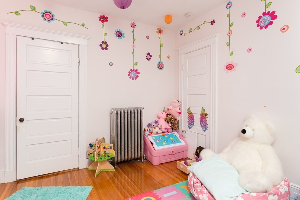 97 Court Road Winthrop, MA 02152 - Photo 12 of 42 Gallery Image 12