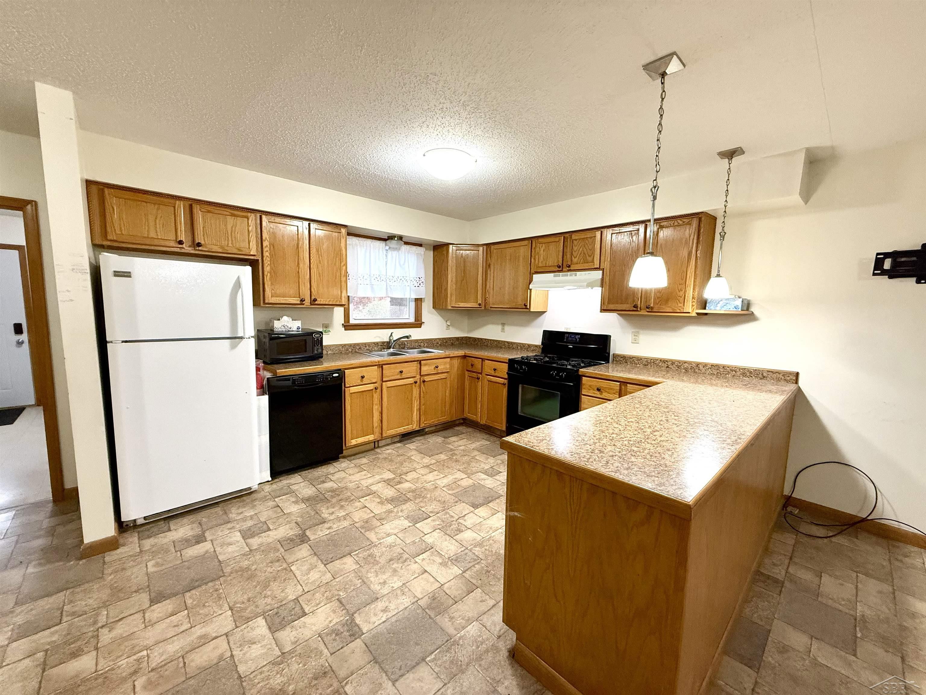 991 North Coleman Road Shepherd, MI 48883 - Photo 15 of 26