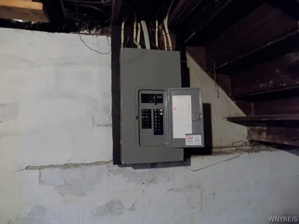 $158,000 | 400 Ontario Street, Buffalo, NY 14207