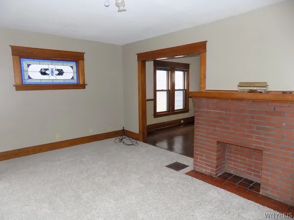 $158,000 | 400 Ontario Street, Buffalo, NY 14207