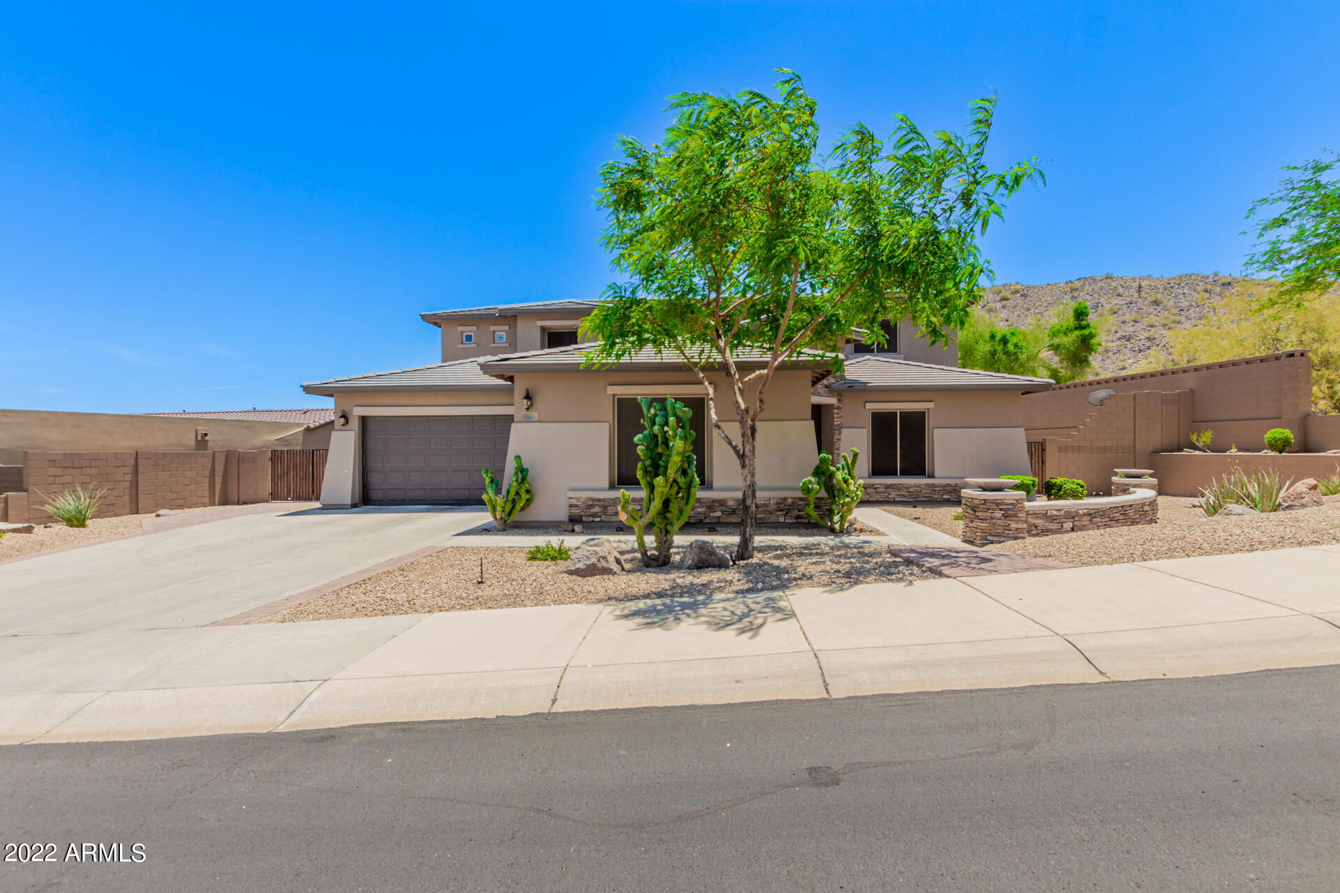 8669 West Rowel Road Peoria, AZ 85383 - Photo 1 of 86 Front