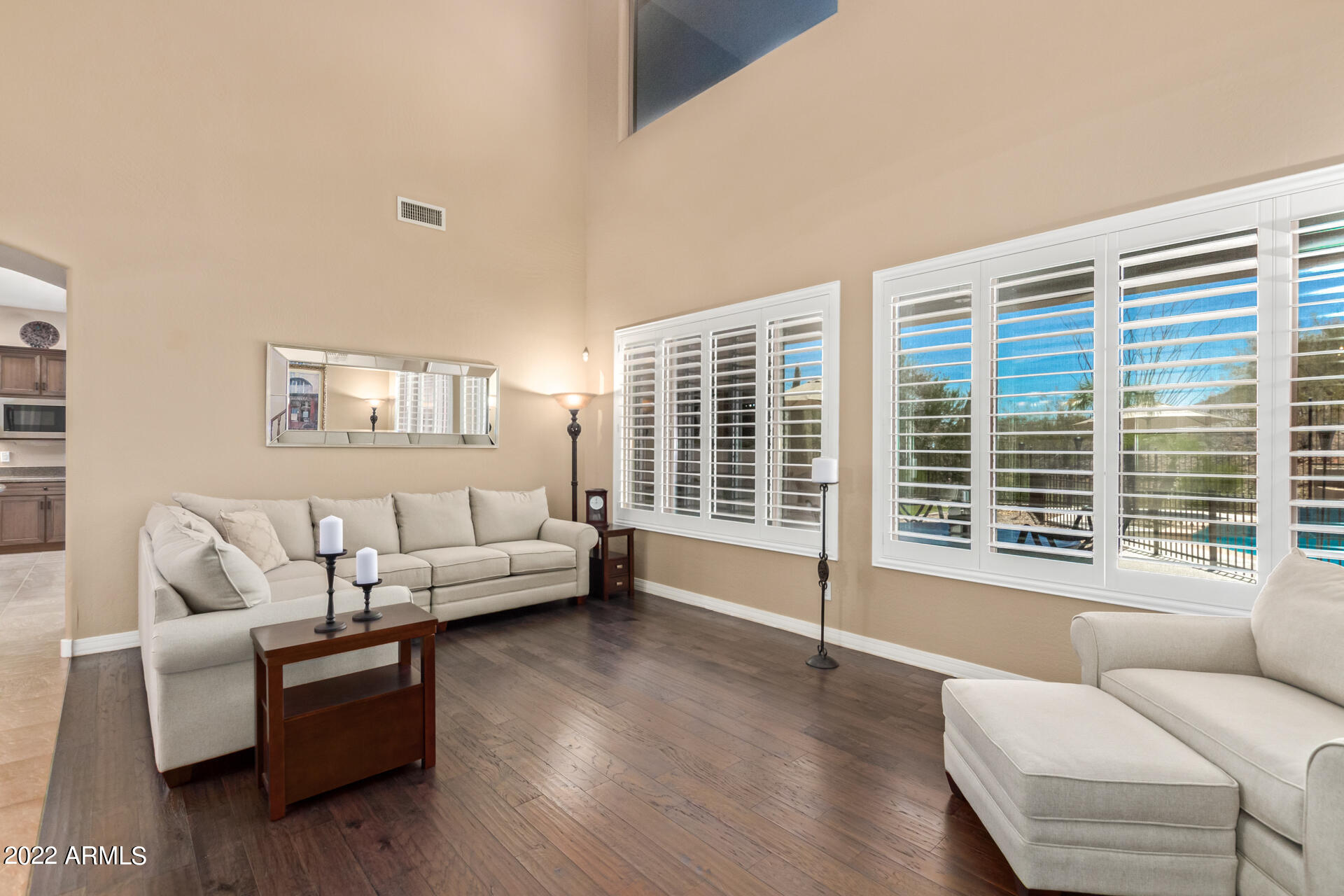 8669 West Rowel Road Peoria, AZ 85383 - Photo 11 of 86 09 - Rowel