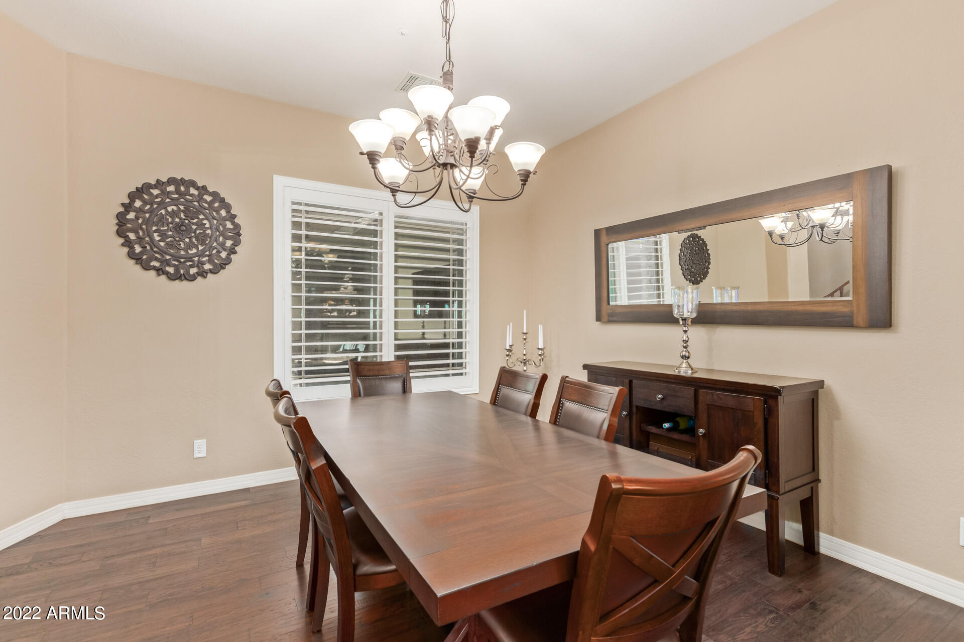 8669 West Rowel Road Peoria, AZ 85383 - Photo 13 of 86 13 - Rowel