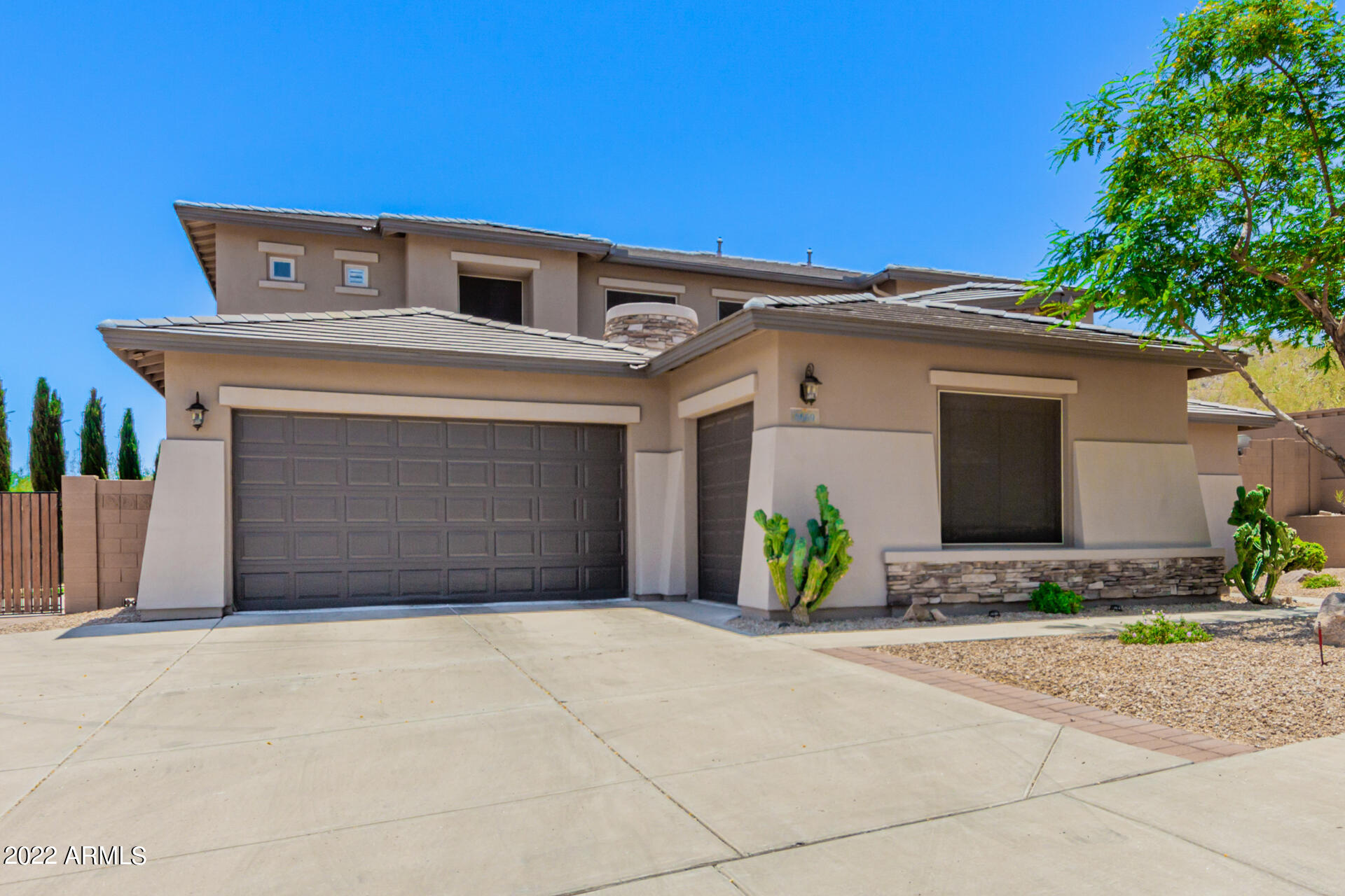 8669 West Rowel Road Peoria, AZ 85383 - Photo 2 of 86 Front 2