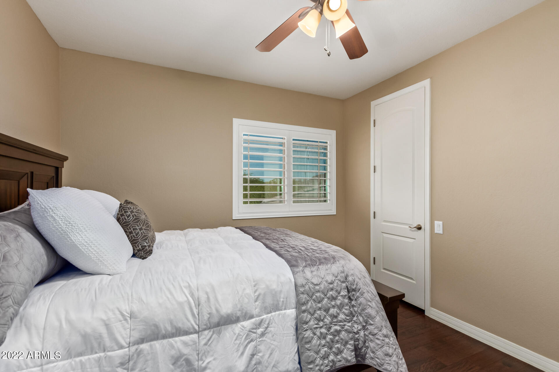 8669 West Rowel Road Peoria, AZ 85383 - Photo 40 of 86 37 - Rowel