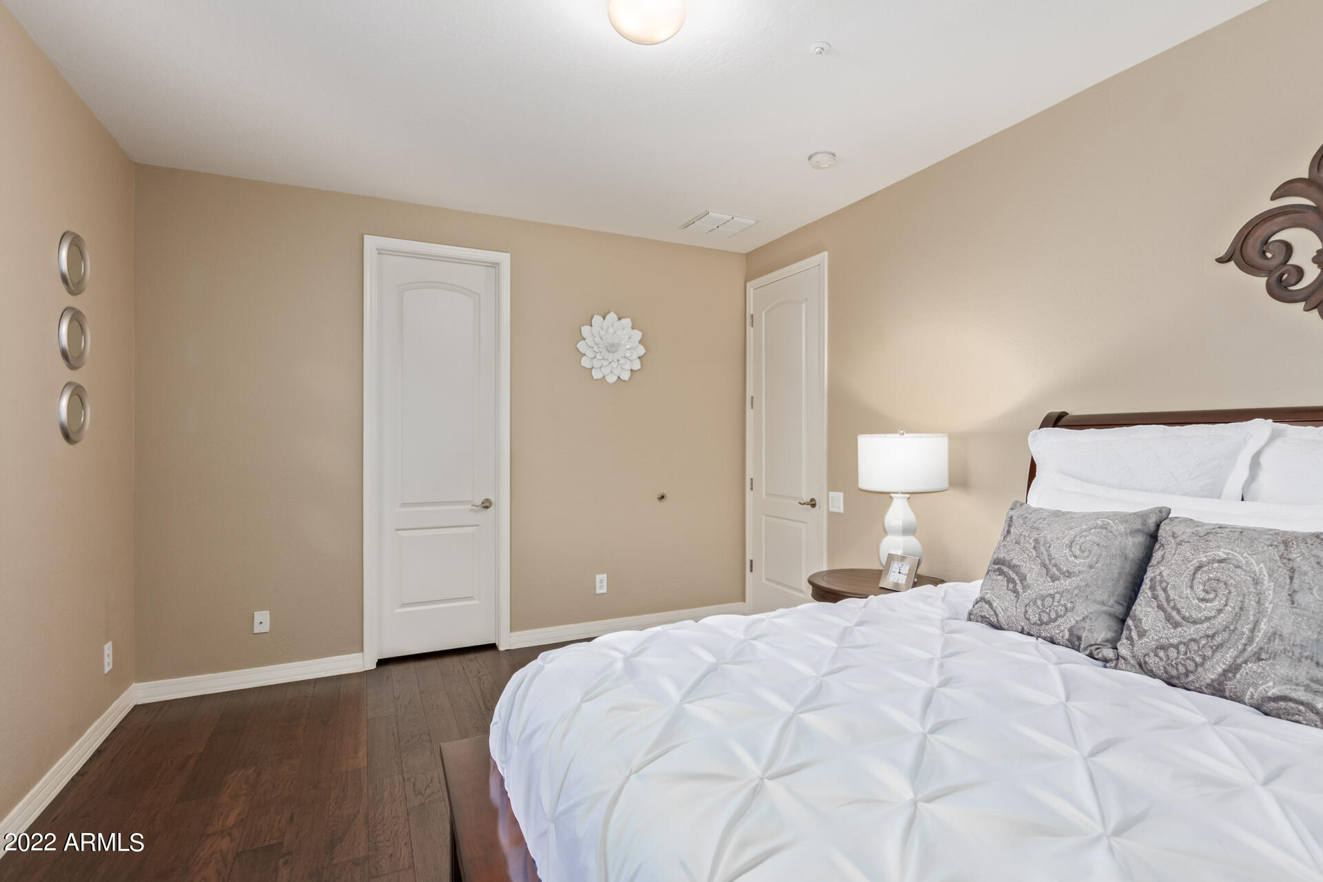 8669 West Rowel Road Peoria, AZ 85383 - Photo 42 of 86 42 - Rowel