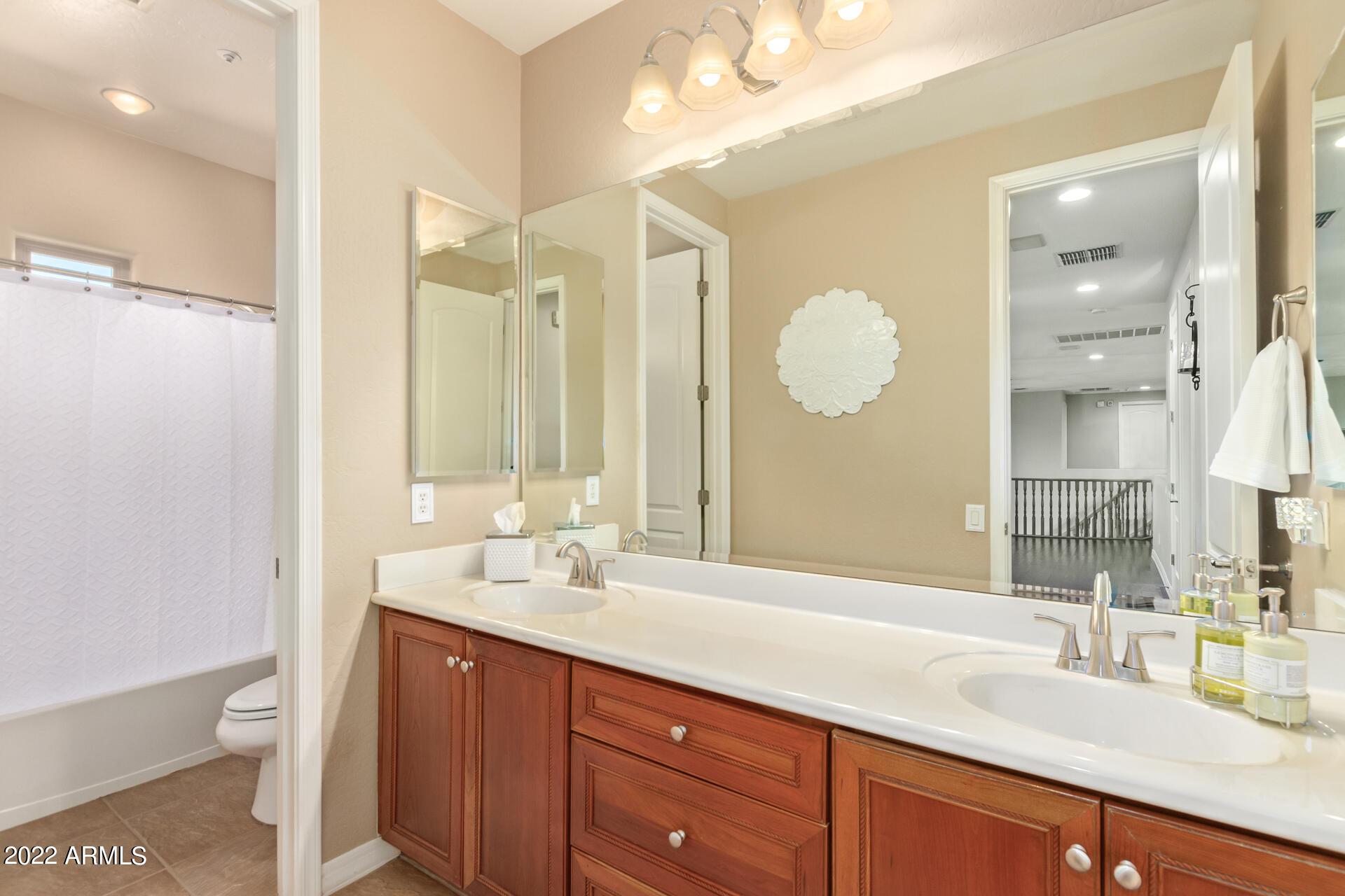 8669 West Rowel Road Peoria, AZ 85383 - Photo 48 of 86 43 - Rowel