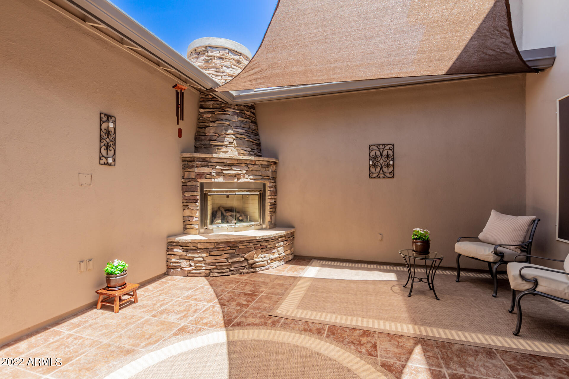 8669 West Rowel Road Peoria, AZ 85383 - Photo 7 of 86 07 - Rowel