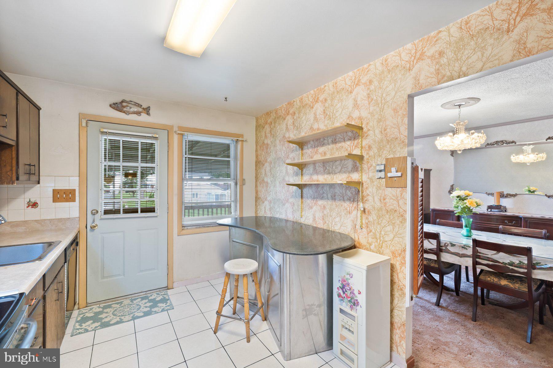 2124 Chantilla Road Baltimore, MD 21228 - Photo 17 of 53 Gallery Image 17