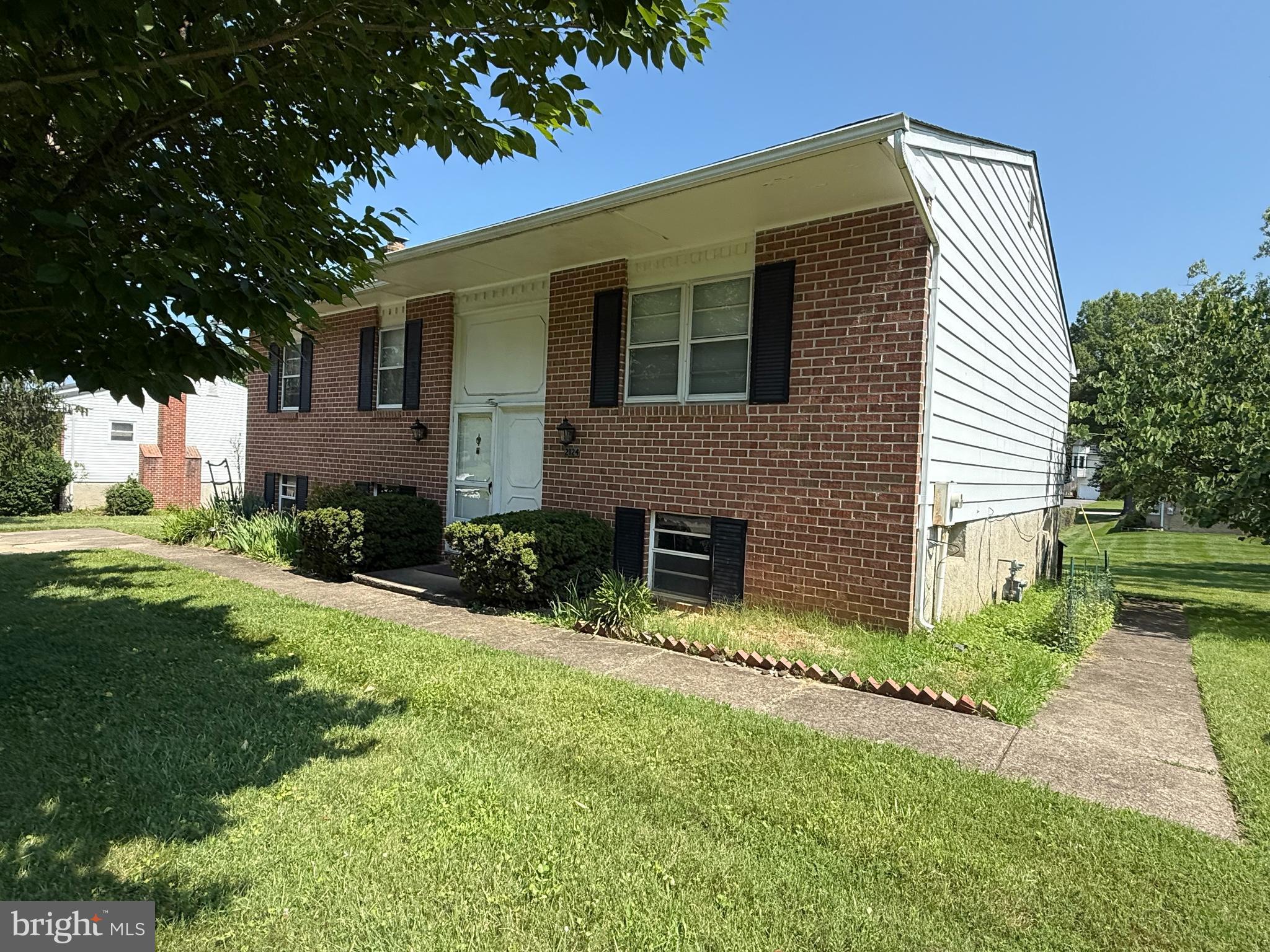 2124 Chantilla Road Baltimore, MD 21228 - Photo 34 of 53 Gallery Image 34