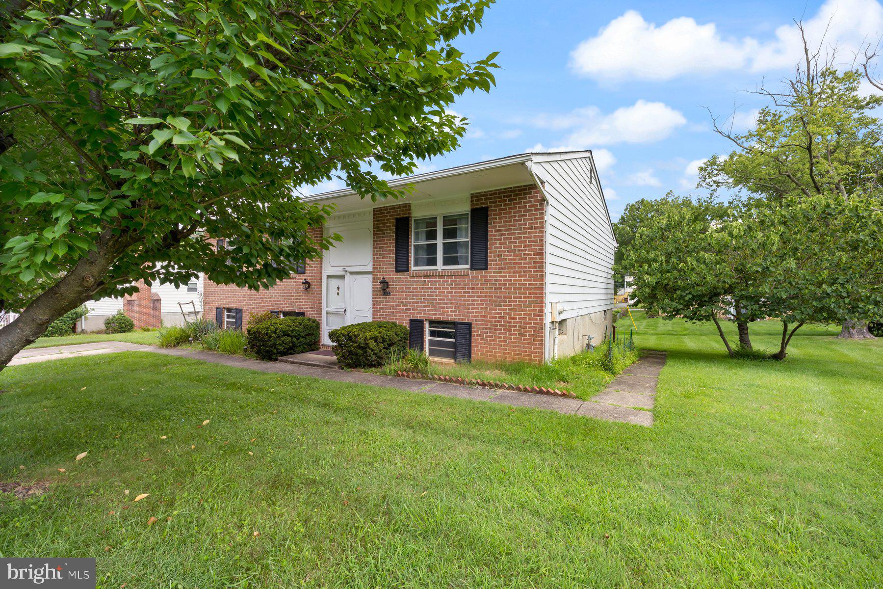 2124 Chantilla Road Baltimore, MD 21228 - Photo 48 of 53 Gallery Image 48