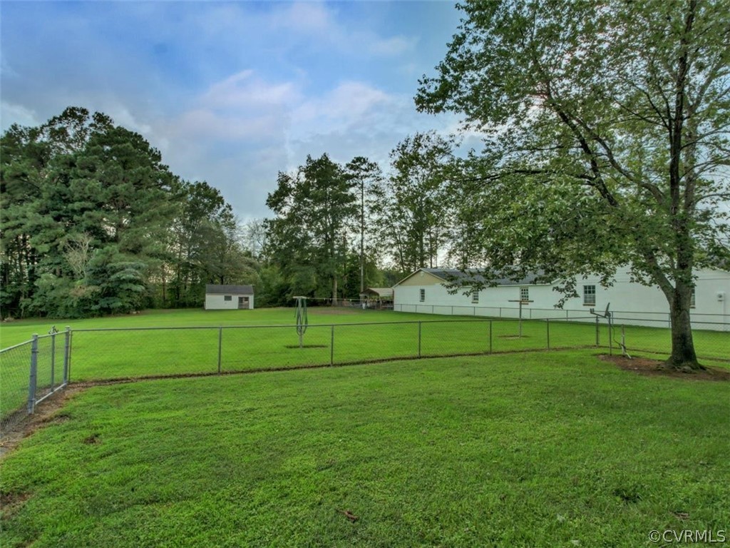 6864 George Town Road Waverly, VA 23890 - Photo 3 of 25 Gallery Image 3