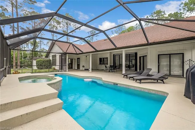 $1,995,000 | 5752 Bur Oaks Lane, Naples, FL 34119