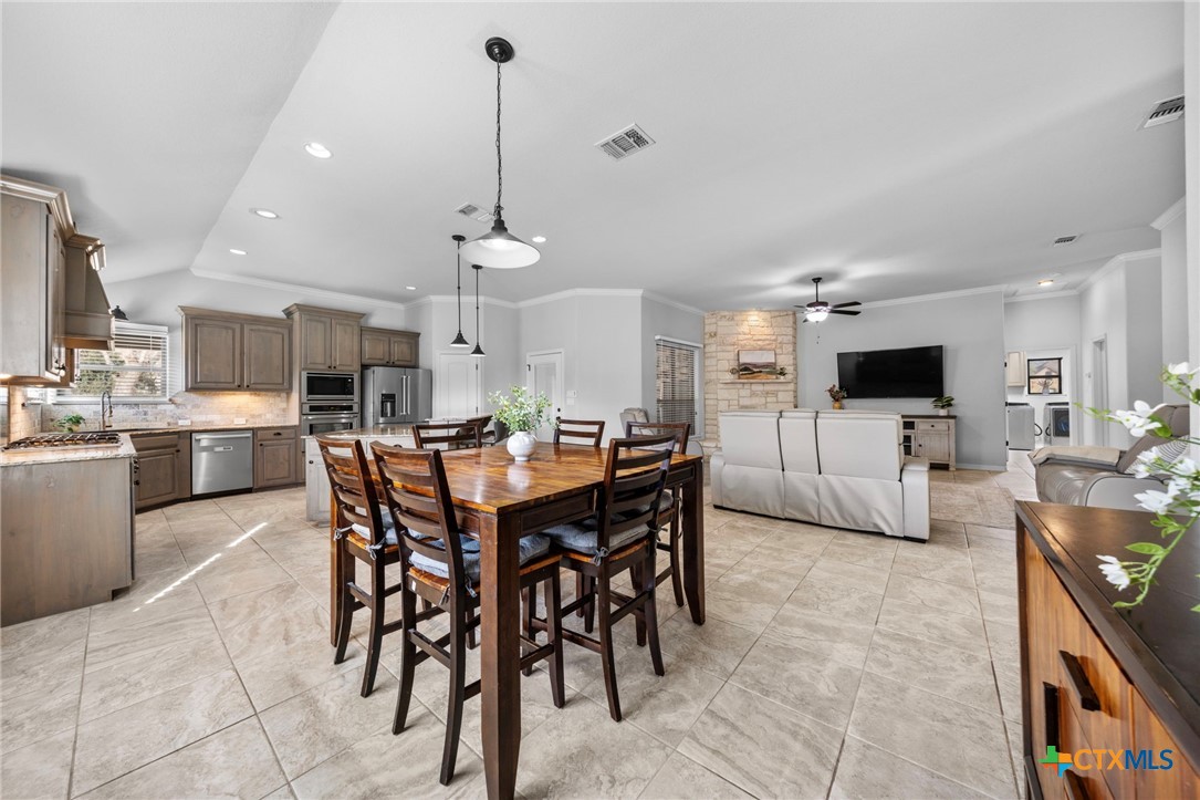 850 Ridgeoak Drive Belton, TX 76513 - Photo 8 of 44