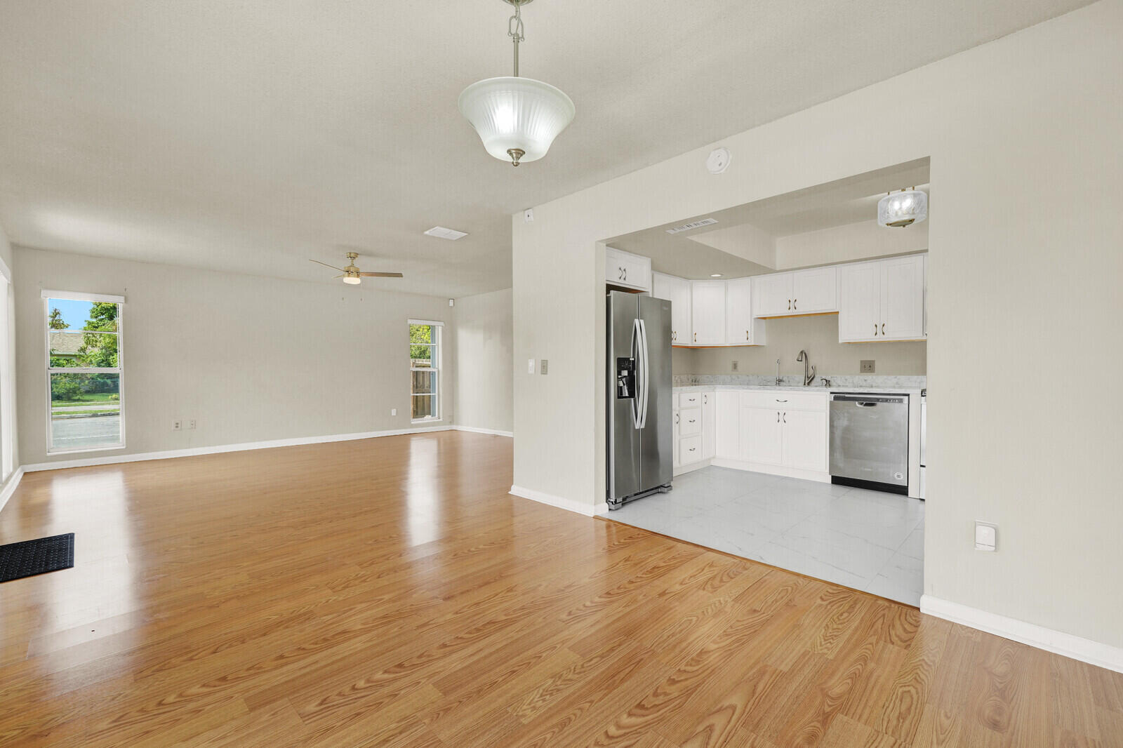 22229 Southwest 65th Terrace Boca Raton, FL 33428 - Photo 6 of 26 09_Image_9_mls