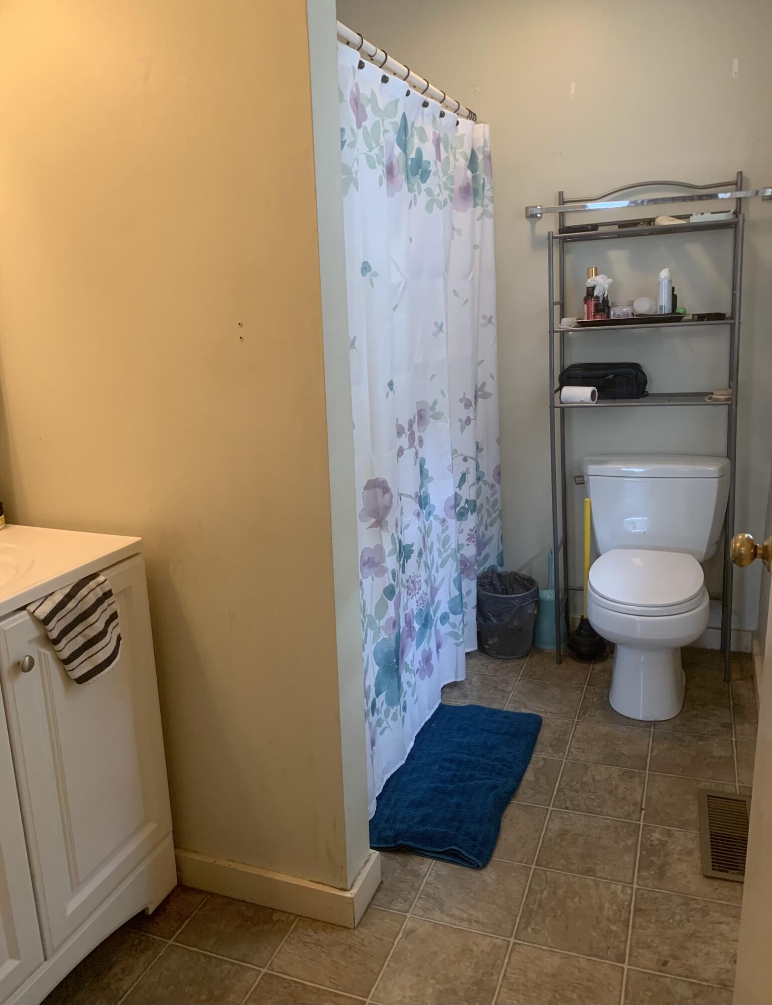 589 Riverside Street Portland, ME 04103 - Photo 14 of 30 IMG_0524